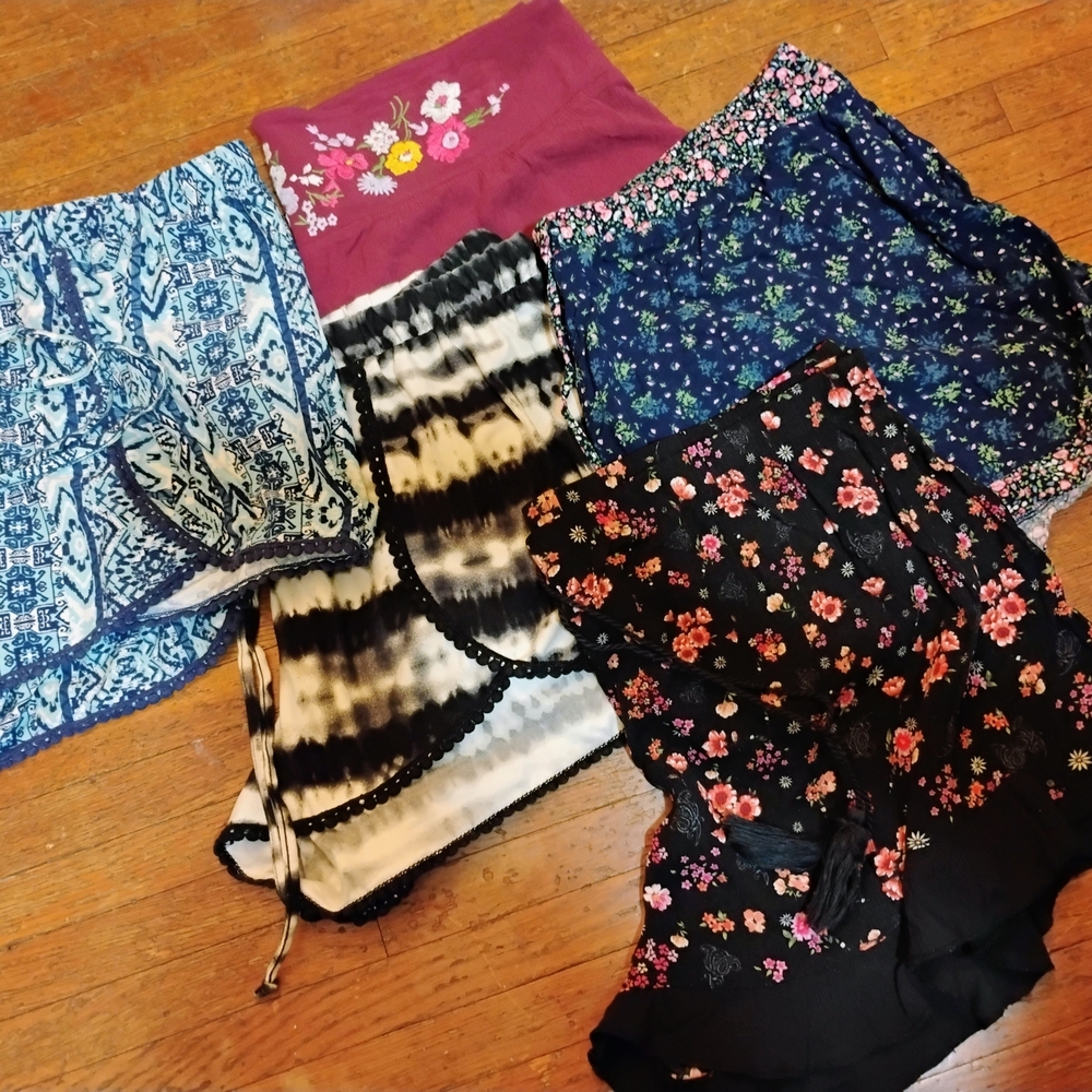 Bundle & Save: 5 Pairs of Trendy Soft Shorts - Size XL